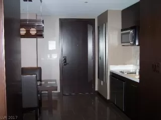 Photo #4: 1945865 Listing