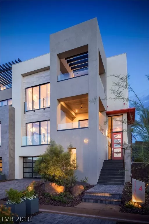 MLS: 1958949 Condo For Sale