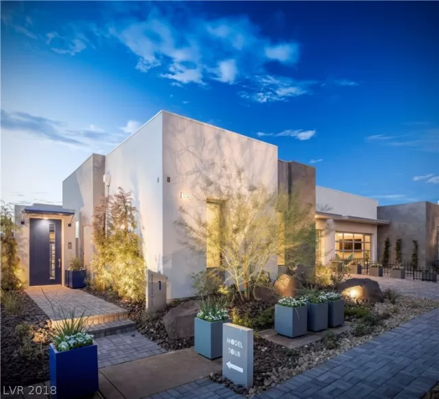 MLS: 1959204 Condo For Sale