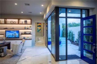 Photo #2: 1959204 Listing