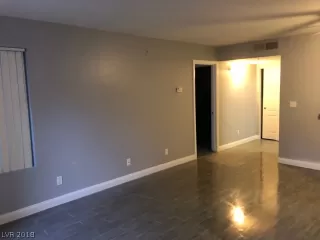 Photo #3: 1959783 Listing 