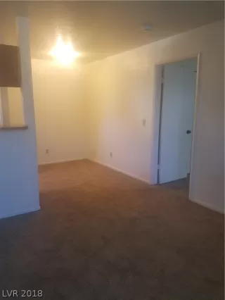 Photo #3: 1966828 Listing 