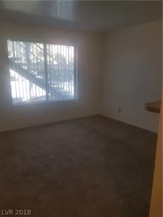 Photo #6: 1966828 Listing 