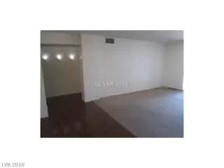 Photo #2: 1970492 Listing