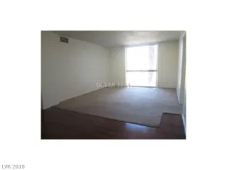 Photo #4: 1970492 Listing