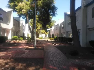 Photo #1: 1977100 Listing 