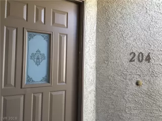 Photo #2: 1979187 Listing