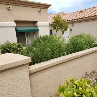 Photo #2: 1982158 Listing