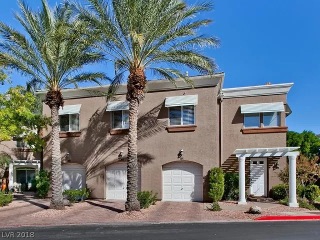 MLS: 1986367 Condo For Sale