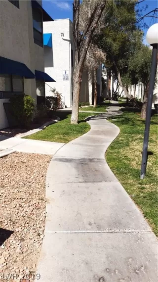 Photo #1: 1992717 Listing