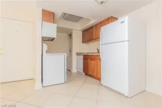 Photo #2: 1996876 Listing