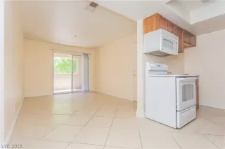 Photo #3: 1996876 Listing