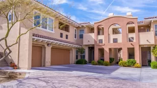 Photo #2: 2002790 Listing