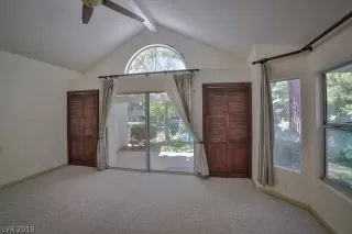 Photo #3: 2003247 Listing