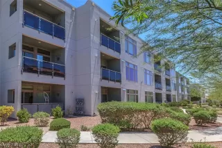 Photo #6: 2005651 Listing