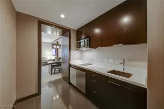 Photo #6: 2005780 Listing