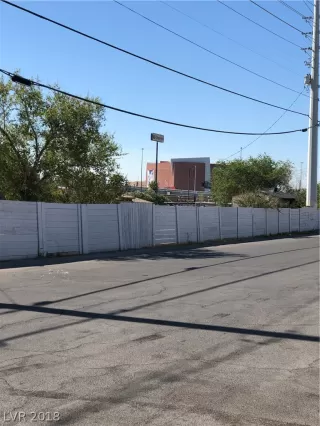 Photo #5: 2007040 Listing 