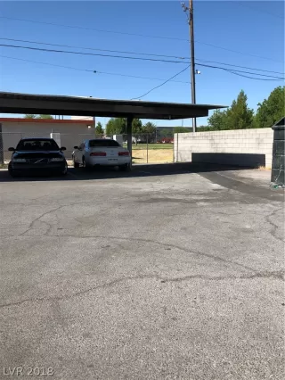 Photo #2: 2007083 Listing 