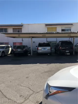 Photo #3: 2007088 Listing 