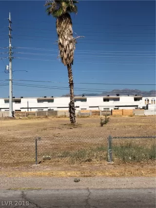 Photo #2: 2007096 Listing 