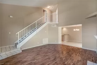 Photo #4: 2007235 Listing 