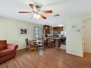 Photo #2: 2007680 Listing 