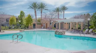 Photo #3: 2008085 Listing 