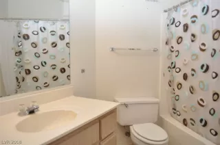 Photo #2: 2012638 Listing