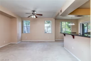 Photo #4: 2014235 Listing