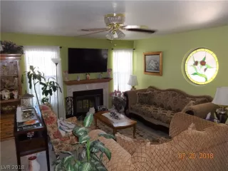 Photo #2: 2014315 Listing