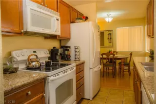 Photo #6: 2015011 Listing 