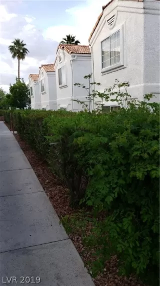 Photo #1: 2017168 Listing