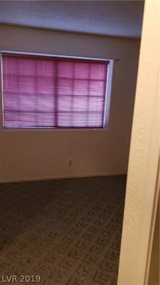 Photo #6: 2017168 Listing