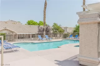 Photo #5: 2018888 Listing