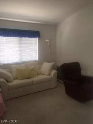 Photo #3: 2019376 Listing