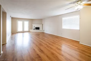 Photo #1: 2019562 Listing 