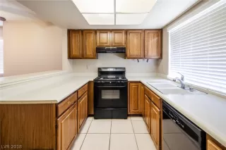 Photo #3: 2019562 Listing 