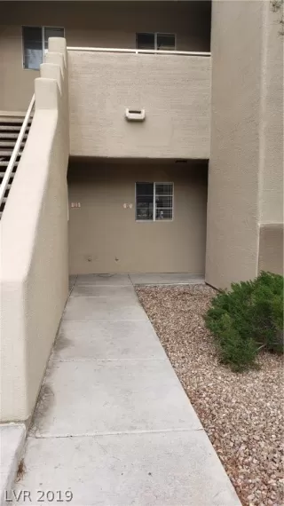 Photo #3: 2019867 Listing