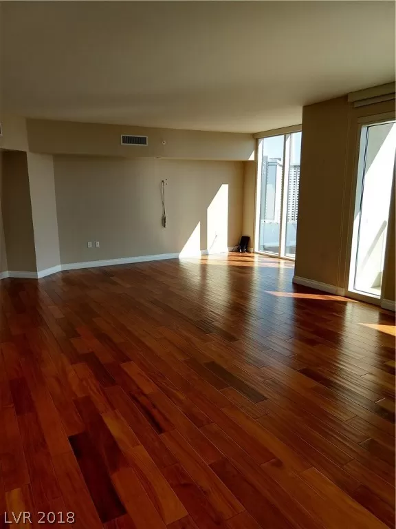 MLS: 2020121 Condo For Sale