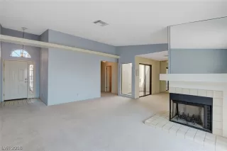 Photo #4: 2020670 Listing