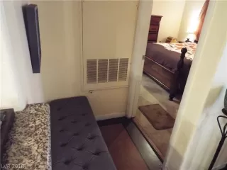 Photo #5: 2021271 Listing