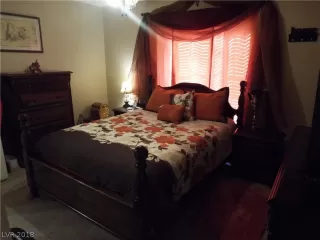 Photo #6: 2021271 Listing