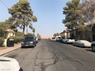 Photo #3: 2021568 Listing