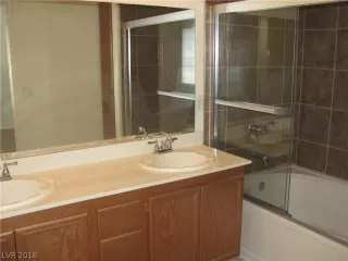 Photo #5: 2022184 Listing 