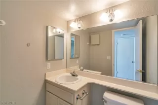 Photo #3: 2022580 Listing