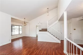 Photo #6: 2022861 Listing 