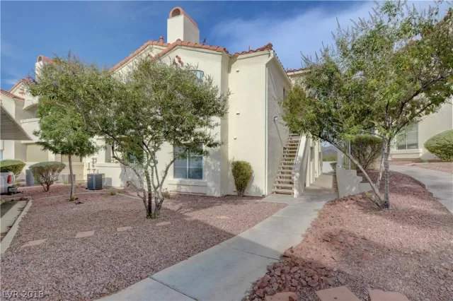 MLS: 2023028 Condo For Sale