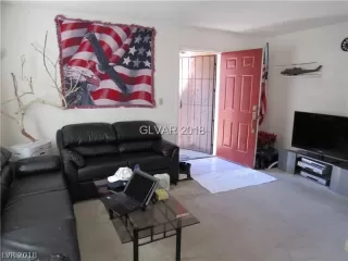 Photo #5: 2024909 Listing