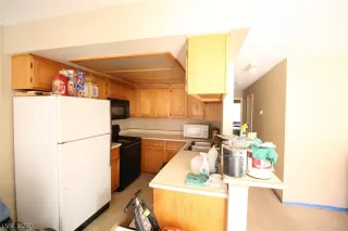 Photo #3: 2025537 Listing