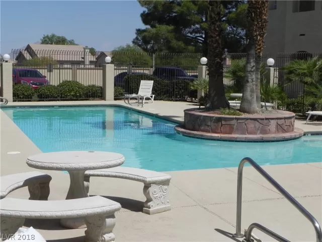 MLS: 2025662 Condo For Sale